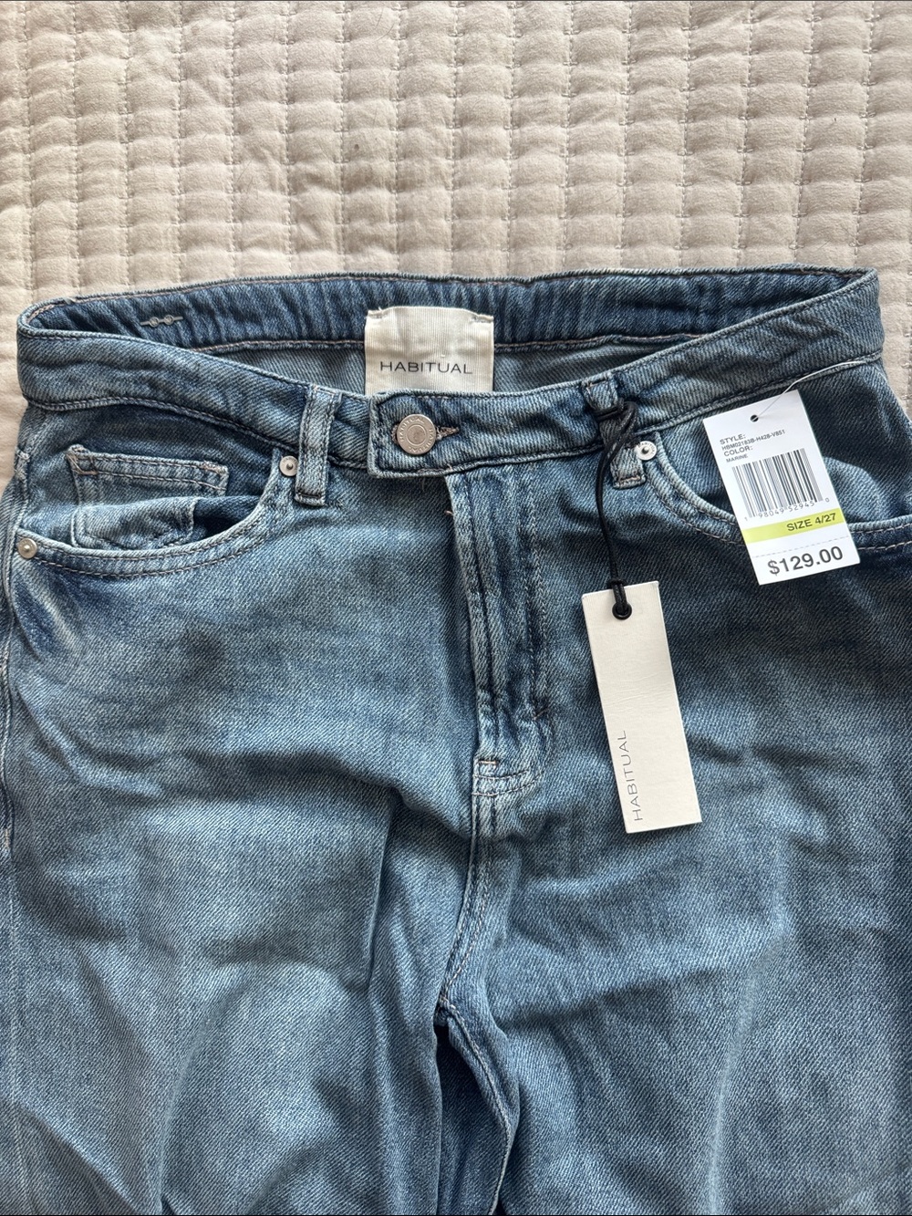 NWT Habitual Wide Leg Jeans - Size 4/27